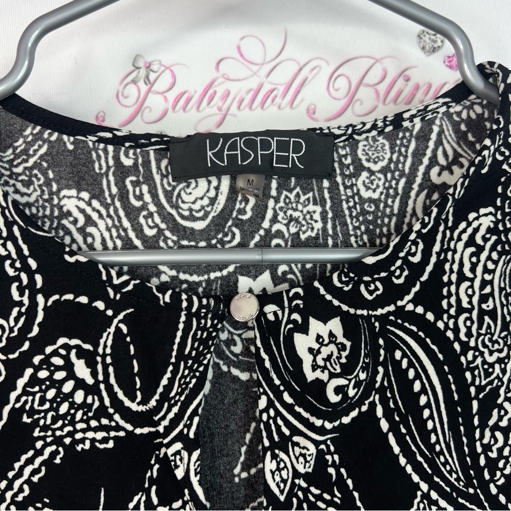 Kasper long sleeve blouse bell bottom sleeves Black and White Paisley Blouse - Picture 6 of 8